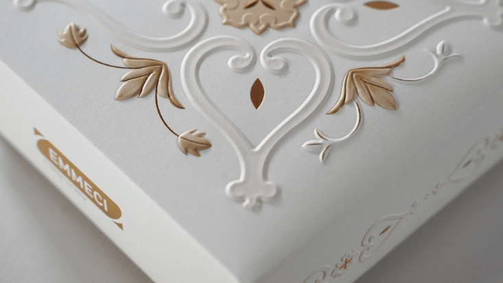 luxury packaging engraved carton box by Emmeci machines