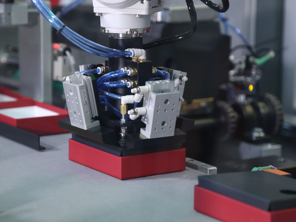 Robotic solutions to automate assembly tasks and production operations with precision, consistency and seamless integration within your workflow.